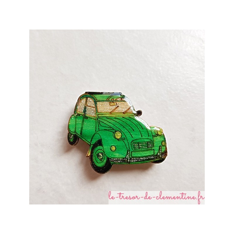 Offrez cette voiture 2 cv verte magnet de collection pour un cadeau original en bois, couleurs profondes aspect émail.