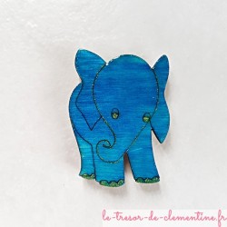 Magnet de collection éléphant turquoise cadeau utile qui fera toujours plaisir, en bois, couleurs profondes aspect émail