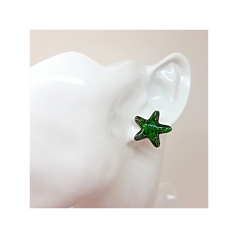 Bouton puce d'oreille étoile de mer vert et doré fait main