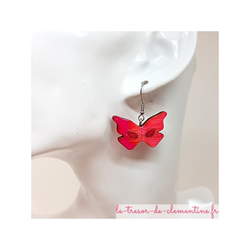 Boucle d'oreille fantaisie femme masque papillon rose et pailleté décor fait main