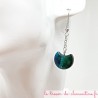 Boucles d'oreilles pendantes sur chaîne forme Croissant de Lune turquoise et pailleté