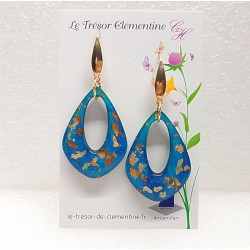 Boucle d'oreille pendante turquoise à doré, modèle très chic, ovale, oblongue, dorée et paillettes or