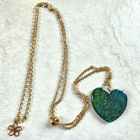 Collier  pendentif coeur décor baroque turquoise à vert et or réglable fait main