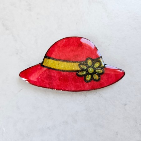 Broche artisanale aimantée forme chapeau fushia rose, jaune et doré, fait main existe en d'autres coloris