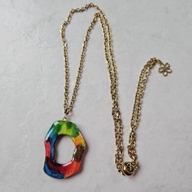 Collier ou sautoir femme avec pendentif de forme originale multicolore chaîne réglable acier inoxydable fait main