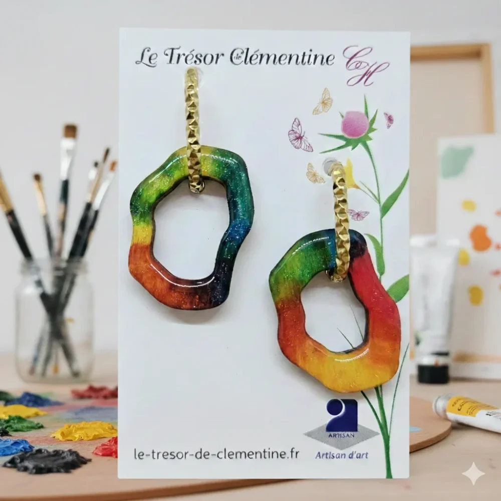 Paire de boucles d'oreilles symétriques en bois peint multicolore collection Acidulée