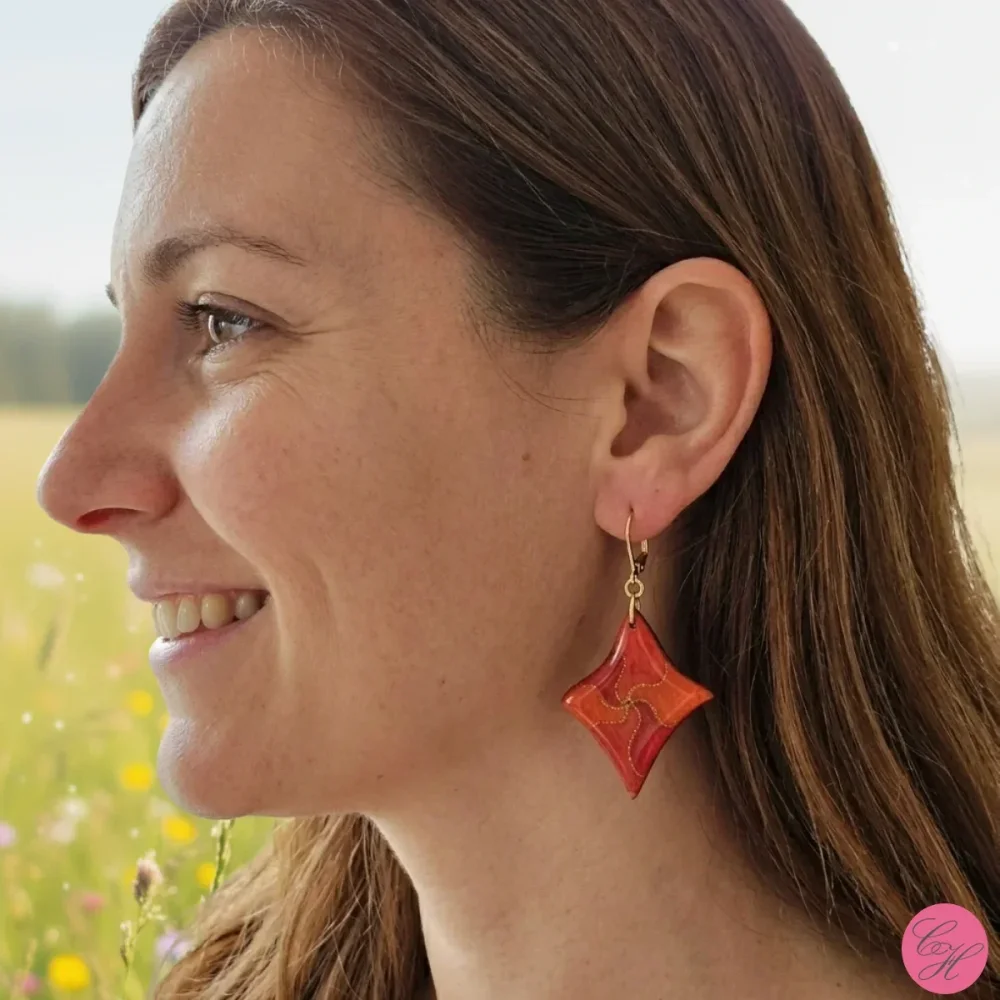 Boucles d'oreilles artisanale acidulée, camaïeu de rouge bijou de créateur