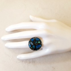 Bague fantaisie vitrail bleu médiéval, bijou fantaisie de création française