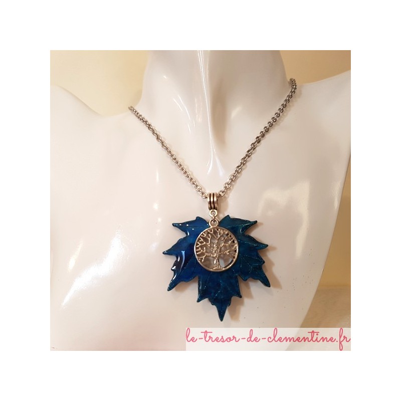 collier femme pendentif feuille d'érable et arbre de vie turquoise, signé, création artisanale françaiise