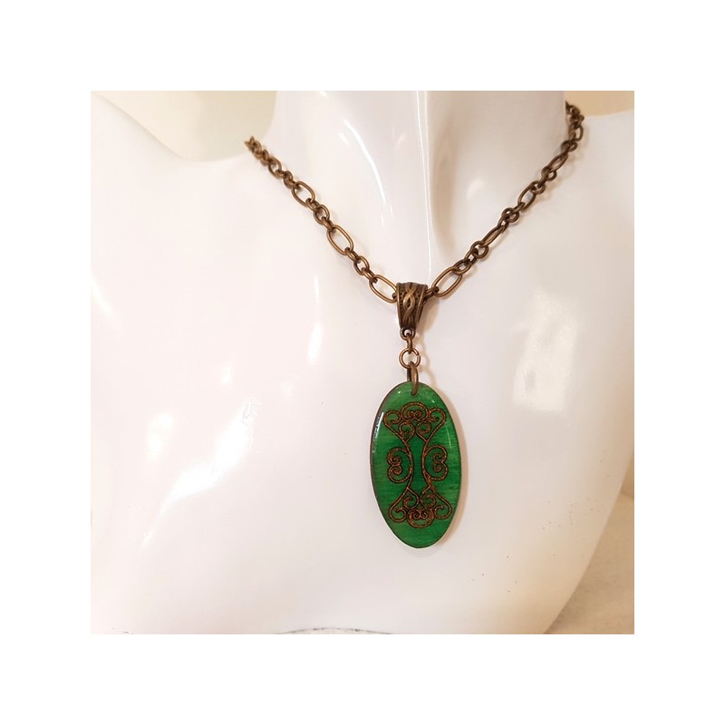 Bijou femme pendentif vert et bronze, chaîne personnalisable, bijou femme signé Bijou femme pendentif vert et bronze, chaîne personnalisable, bijou femme signé