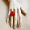 Bague fantaisie artisanale abeille rouge aspect émail